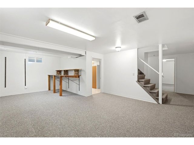 977 S Johnson St SE, Lakewood, CO 80226