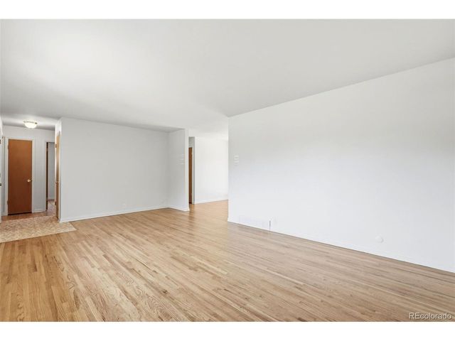 977 S Johnson St SE, Lakewood, CO 80226