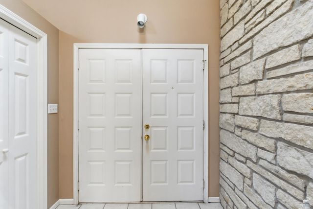 2020 Rockhill Circle, Manhattan, KS 66502