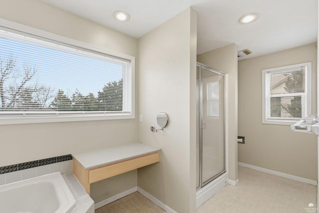 2020 Rockhill Circle, Manhattan, KS 66502