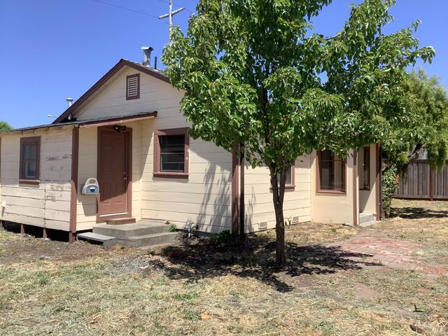 2803 Dutton Mdw, Santa Rosa, CA 95407