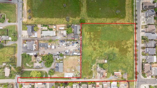 2803 Dutton Mdw, Santa Rosa, CA 95407