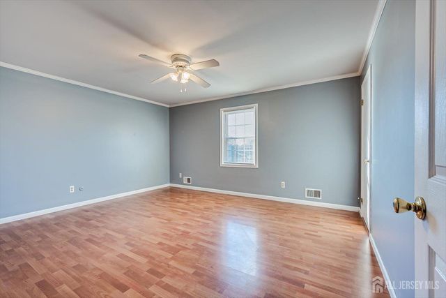 22 Oloughlin Drive, South Plainfield, NJ 07080