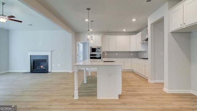 620 Continental Drive, Mcdonough, GA 30253