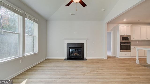 620 Continental Drive, Mcdonough, GA 30253