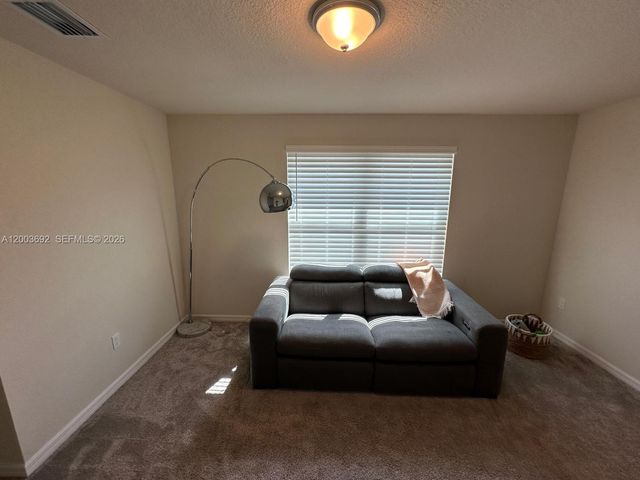3235 Watercress DR, Lauderdale Lakes, FL 33311