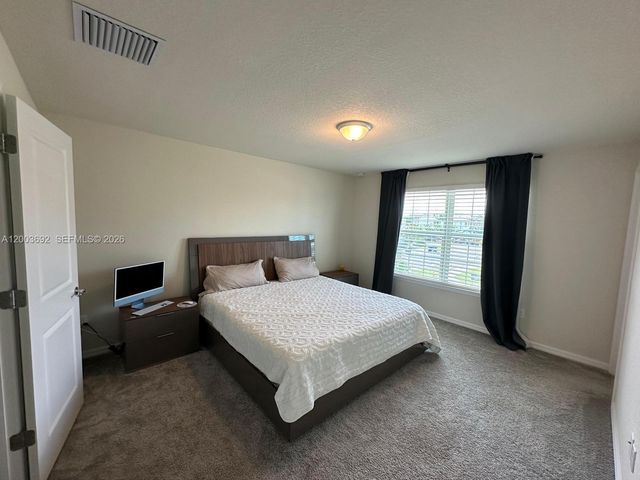 3235 Watercress DR, Lauderdale Lakes, FL 33311
