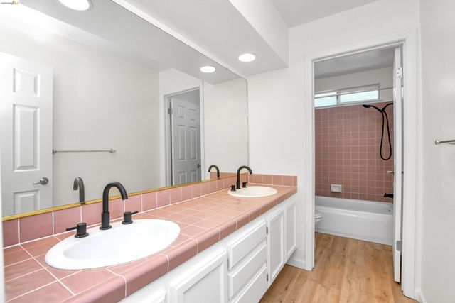 2459 Del Mar Ct, Discovery Bay, CA 94505