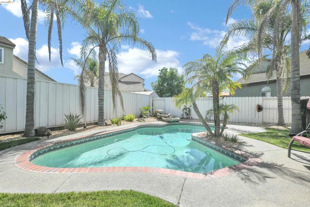 2459 Del Mar Ct, Discovery Bay, CA 94505