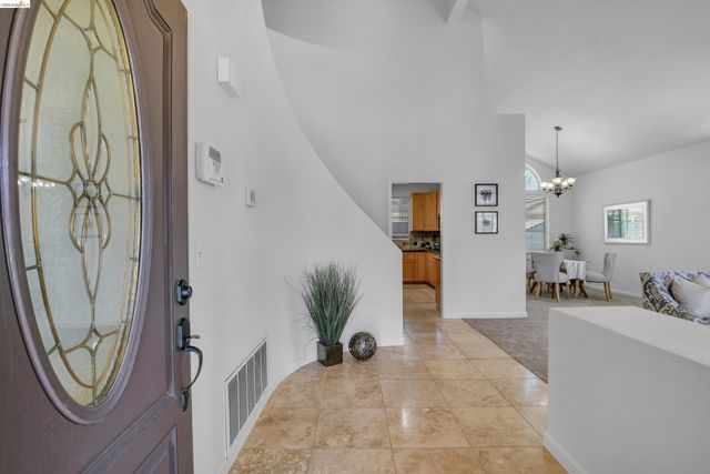 2459 Del Mar Ct, Discovery Bay, CA 94505