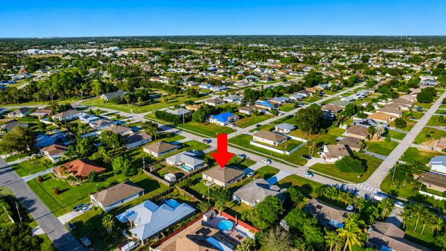 1122 SW Del Rio Boulevard, Port St. Lucie, Port St Lucie, FL 34953