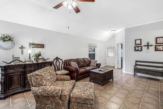 7513 Exeter, Corpus Christi, TX 78414