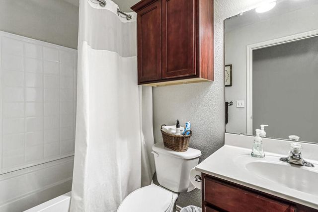 7513 Exeter, Corpus Christi, TX 78414