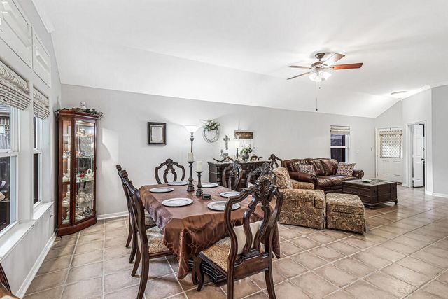 7513 Exeter, Corpus Christi, TX 78414
