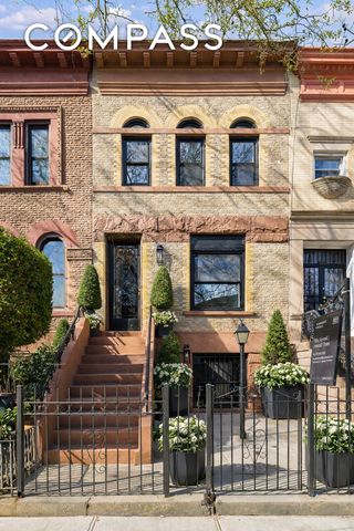 809 Lincoln Place, New York City, NY 11216
