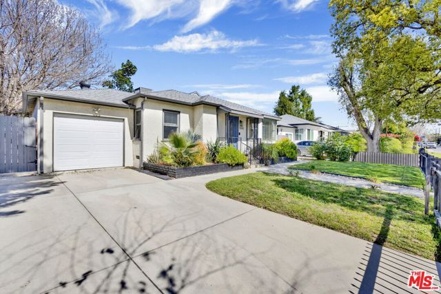 15513 Cohasset Street, Van Nuys (los Angeles), CA 91406