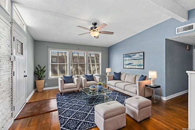 106 Bella Vista Drive, San Antonio, TX 78228