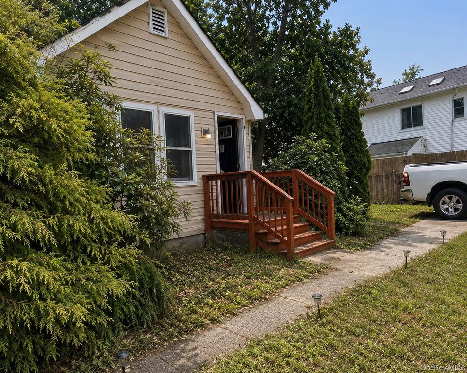 157 Woodland Drive, Mastic Beach, NY 11951