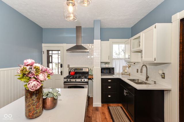 5322 Lowell Avenue, Indianapolis, IN 46219