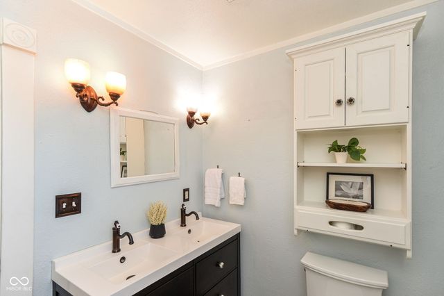 5322 Lowell Avenue, Indianapolis, IN 46219