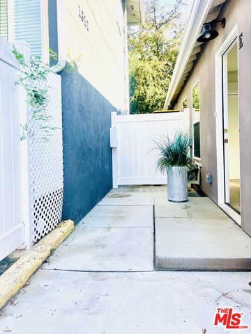 1812 W Glenoaks Boulevard E, Glendale, CA 91206