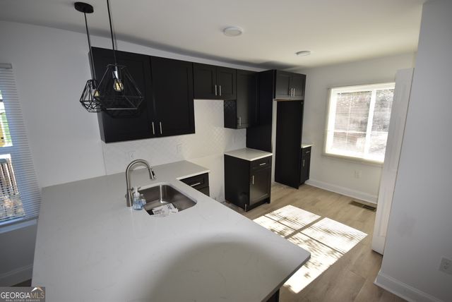 1222 E Forrest Avenue, East Point, GA 30344