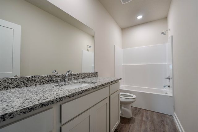 3550 E Bearsden, Derby, KS 67037