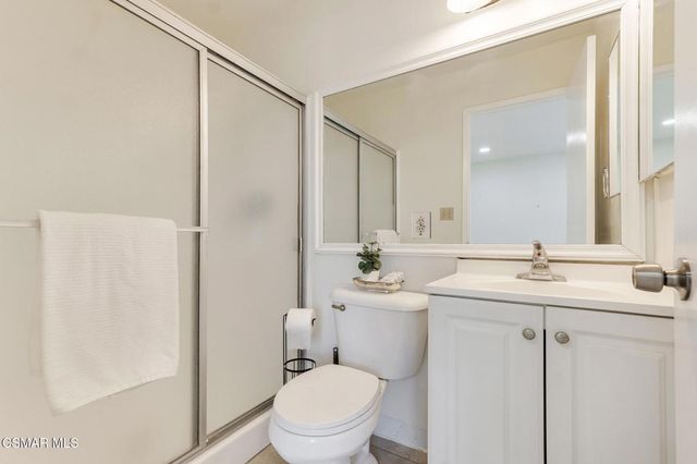 5700 Etiwanda Avenue 113, Tarzana, CA 91356