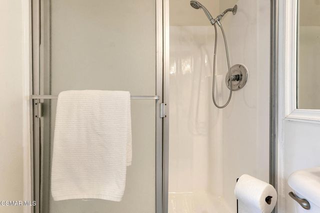 5700 Etiwanda Avenue 113, Tarzana, CA 91356