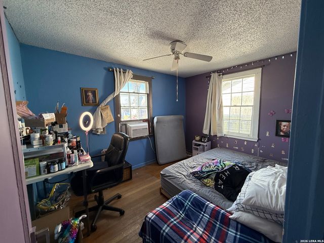 130 Tesla, San Antonio, TX 78228