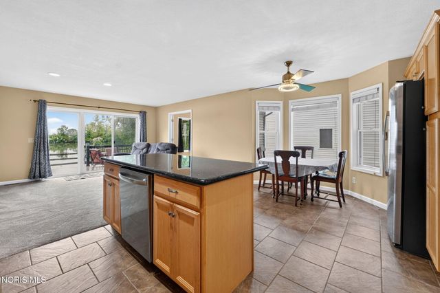 7018 Twin Lakes Road, Perrysburg, OH 43551