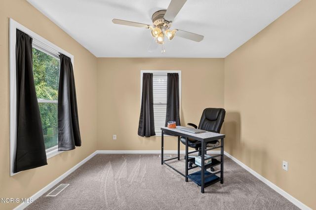 7018 Twin Lakes Road, Perrysburg, OH 43551