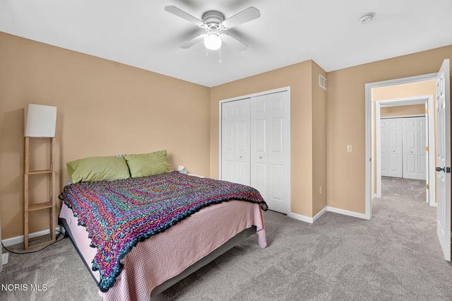 7018 Twin Lakes Road, Perrysburg, OH 43551