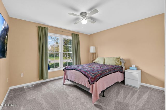 7018 Twin Lakes Road, Perrysburg, OH 43551