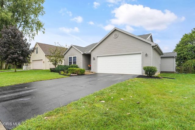 7018 Twin Lakes Road, Perrysburg, OH 43551