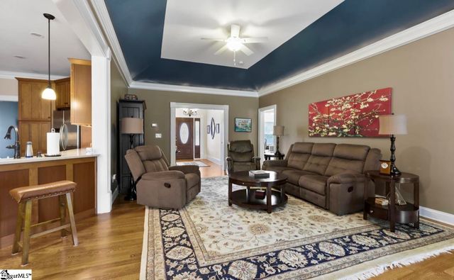 106 Allison Drive, Fountain Inn, SC 29644