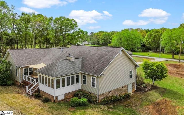 106 Allison Drive, Fountain Inn, SC 29644