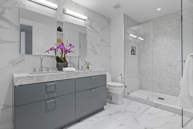 300 Pier 4 Blvd 3B, Boston, MA 02210