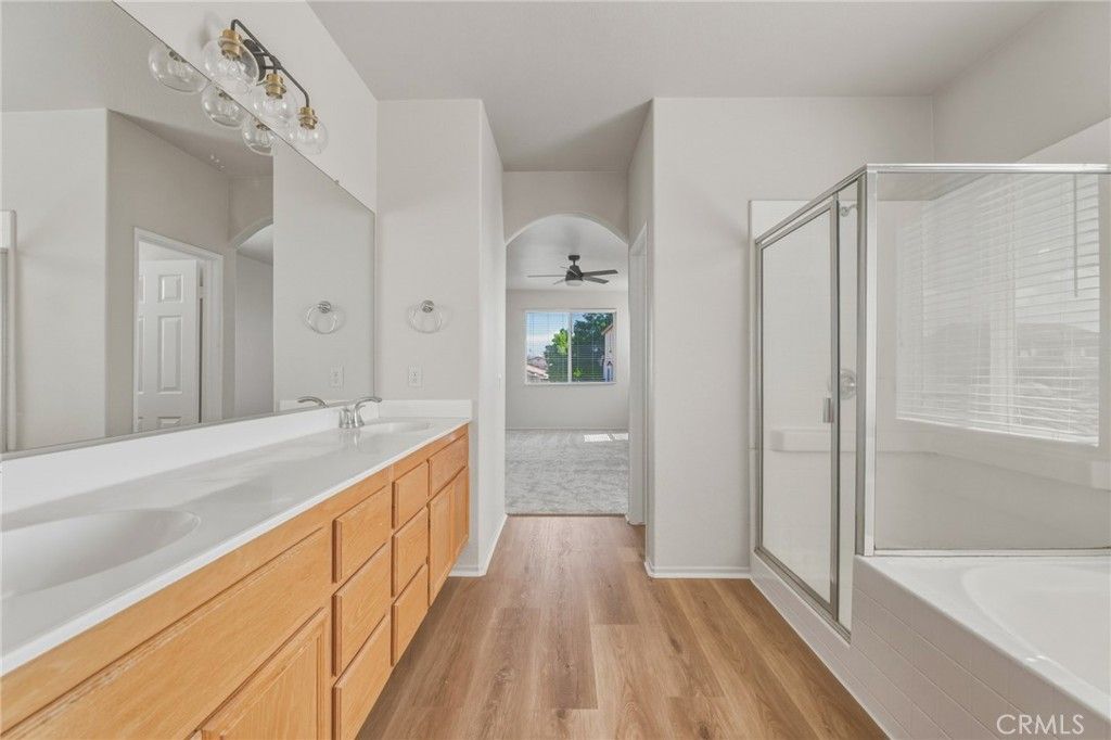 Image 28 of property listing at 14373 Silent Spring, Hesperia, CA 92344