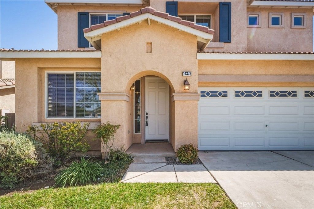 Image 3 of property listing at 14373 Silent Spring, Hesperia, CA 92344