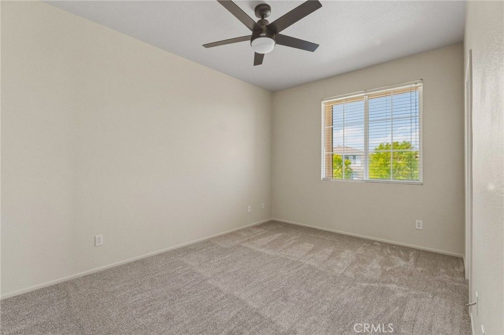 Image 33 of property listing at 14373 Silent Spring, Hesperia, CA 92344