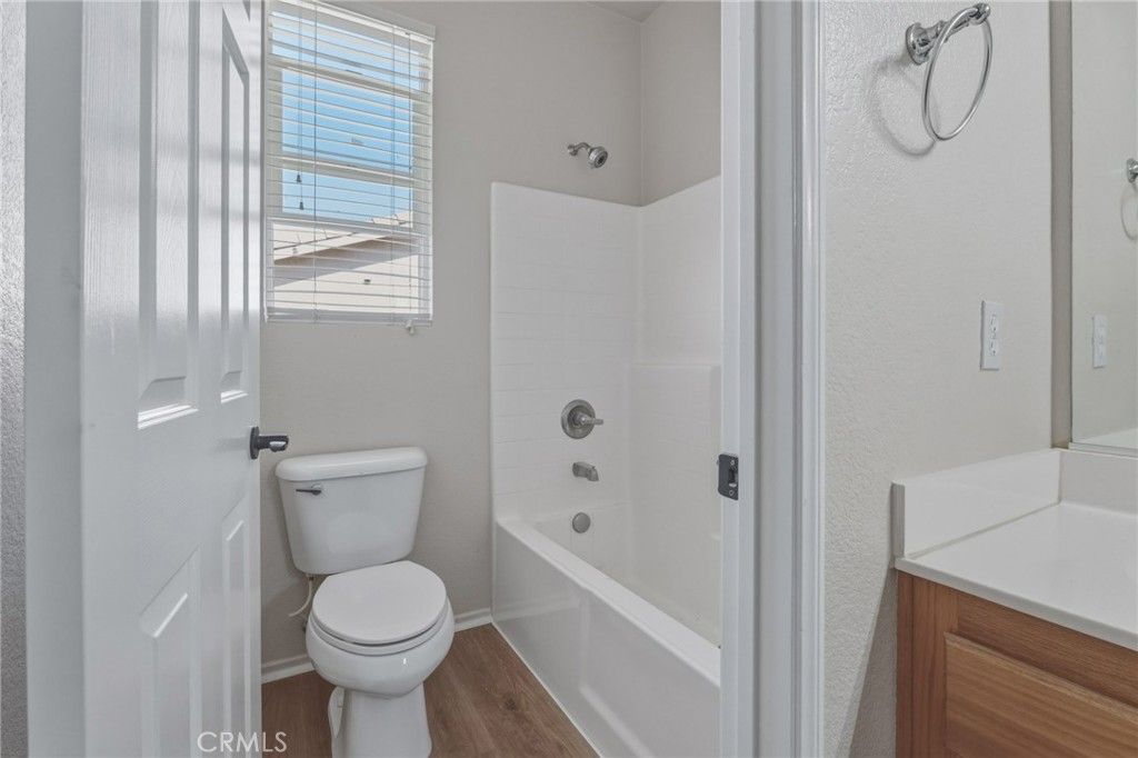 Image 40 of property listing at 14373 Silent Spring, Hesperia, CA 92344