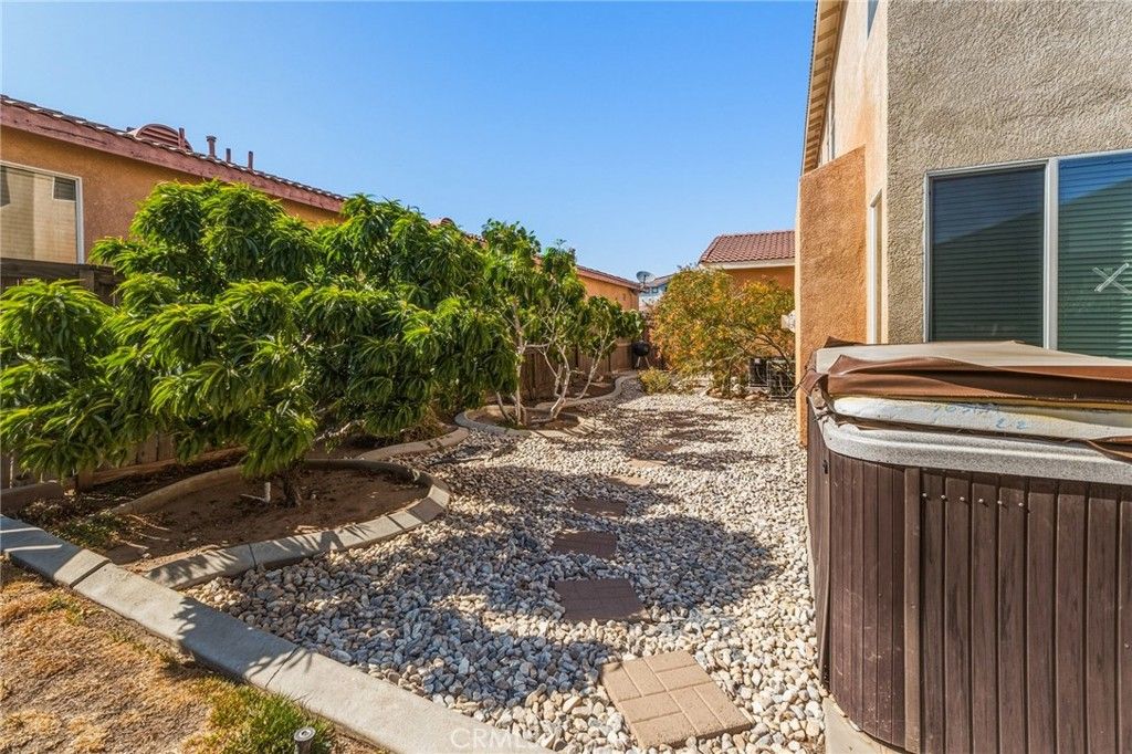 Image 47 of property listing at 14373 Silent Spring, Hesperia, CA 92344