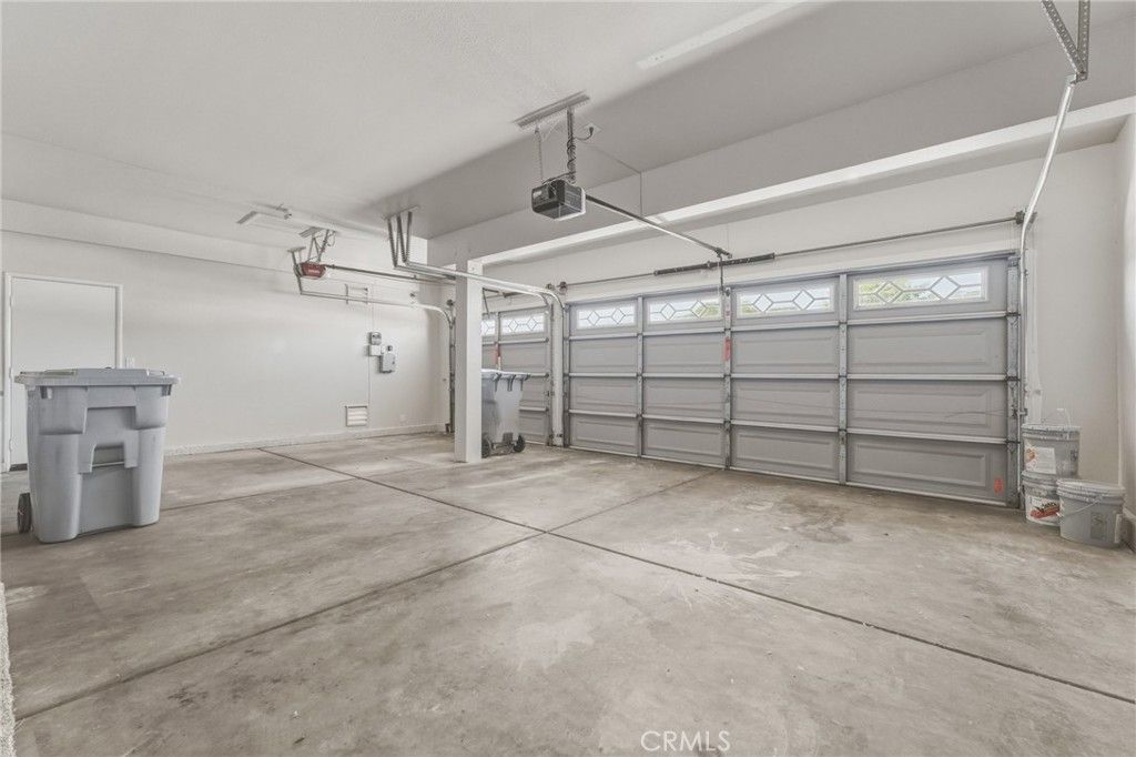 Image 50 of property listing at 14373 Silent Spring, Hesperia, CA 92344