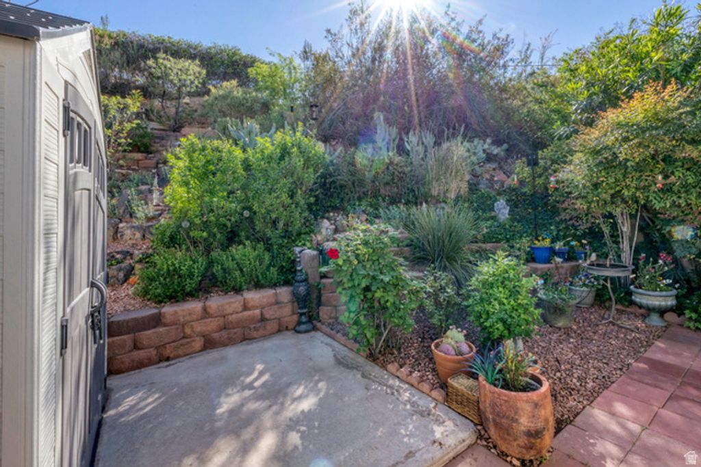 Image 2 of property listing at 2990 E RIVERSIDE DR #23, St. George, UT 84790
