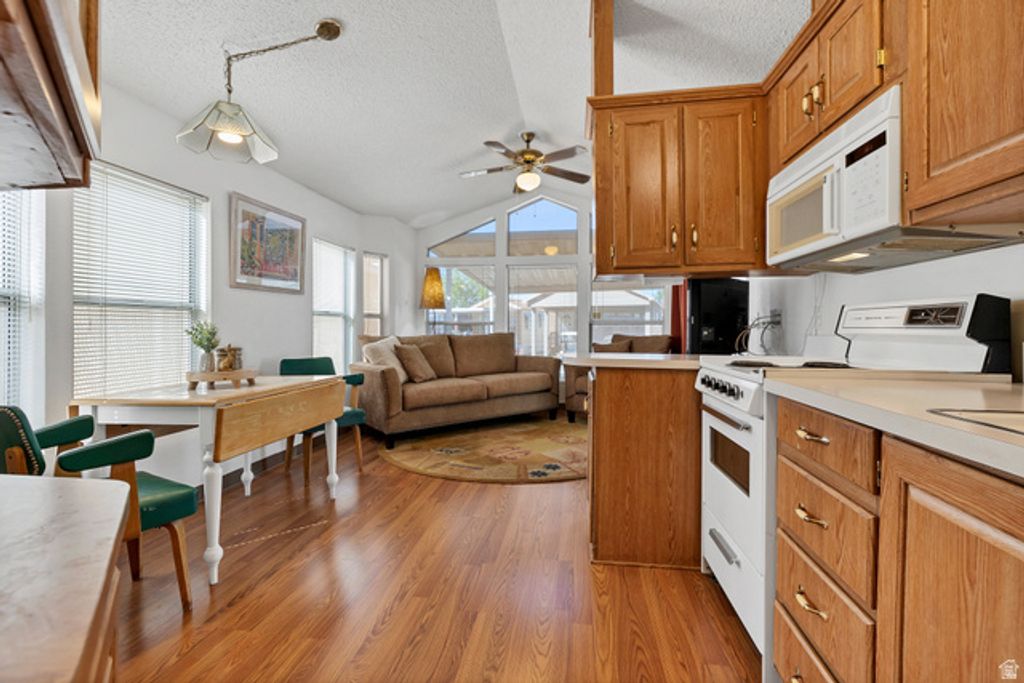 Image 6 of property listing at 2990 E RIVERSIDE DR #23, St. George, UT 84790