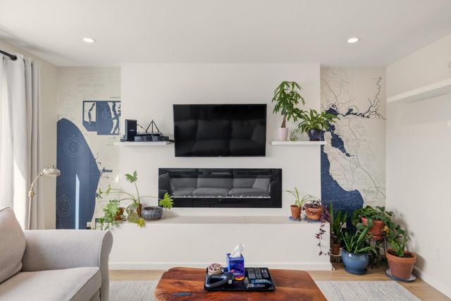 1330 Flores Street, Seaside, CA 93955