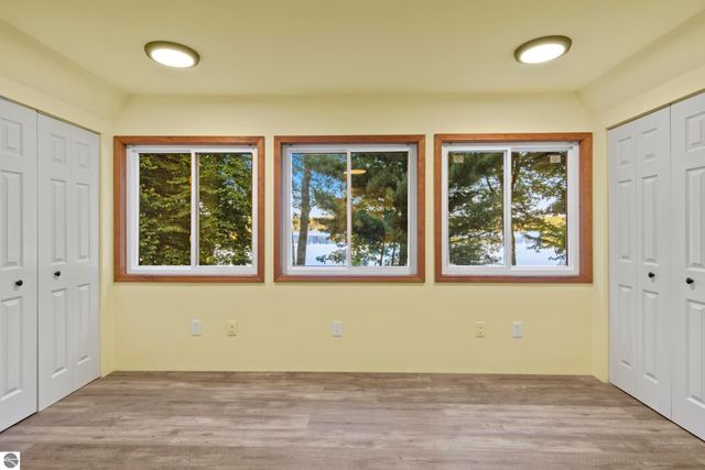 4032 Water View Drive, Grawn, MI 49637