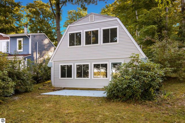 4032 Water View Drive, Grawn, MI 49637