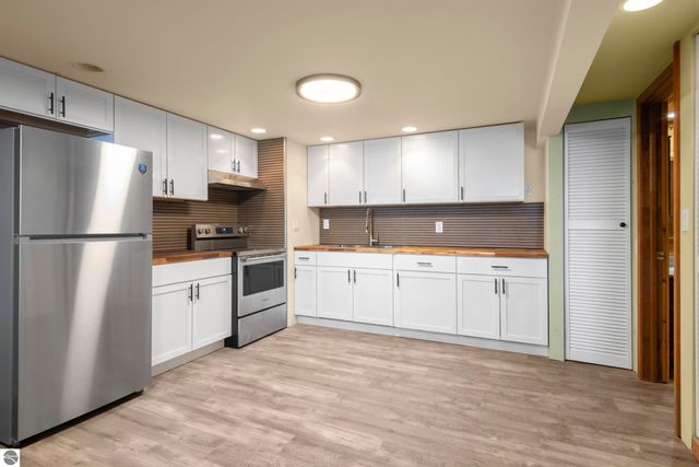 4032 Water View Drive, Grawn, MI 49637